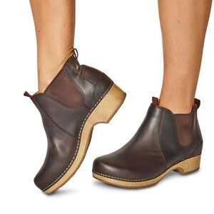 Dansko Becka brown bootie clogs size 38